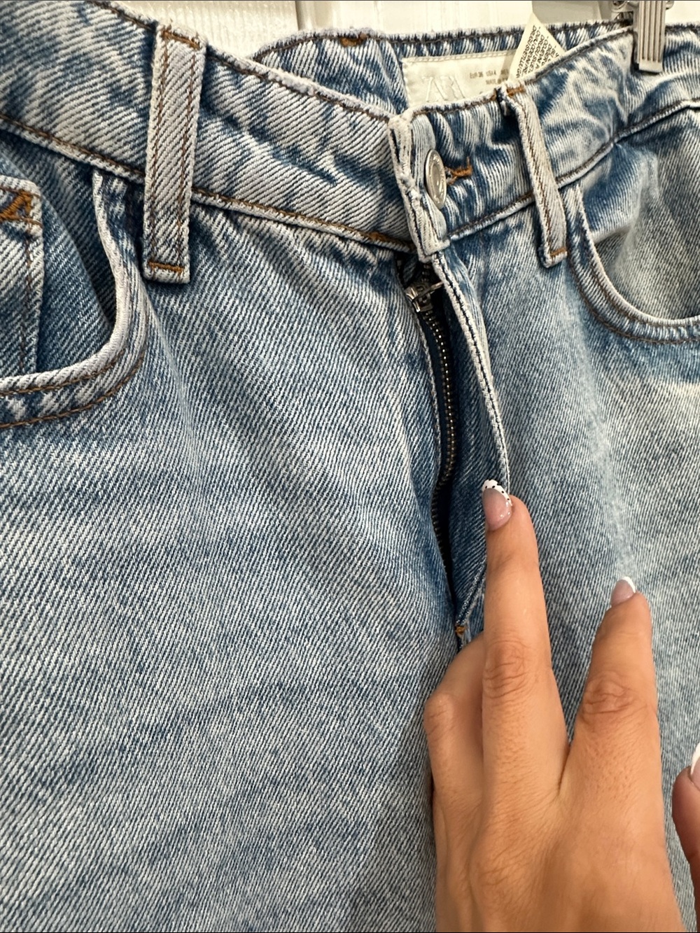 Zara Light Blue Wide-Leg Jeans - Picture 2 of 5